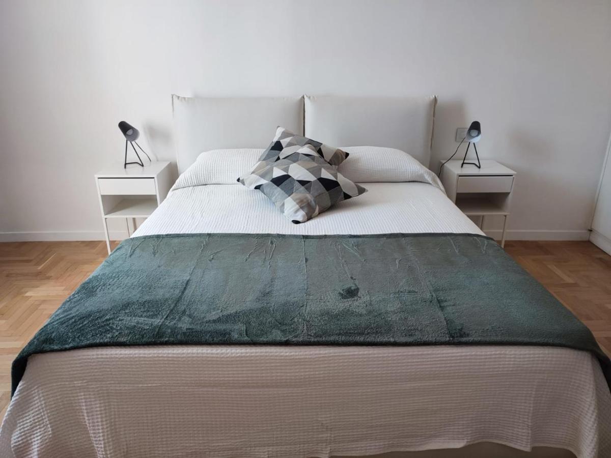 Colosseum Rome Guest House Luil ภายนอก รูปภาพ