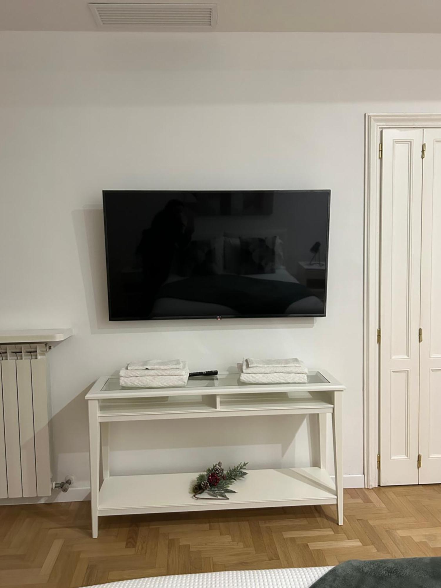 Colosseum Rome Guest House Luil ภายนอก รูปภาพ